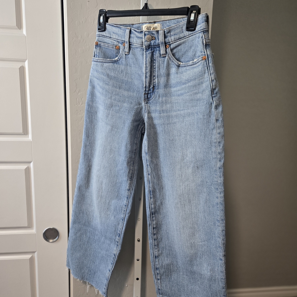 Madewell Light Blue Ankle & Cropped Jeans